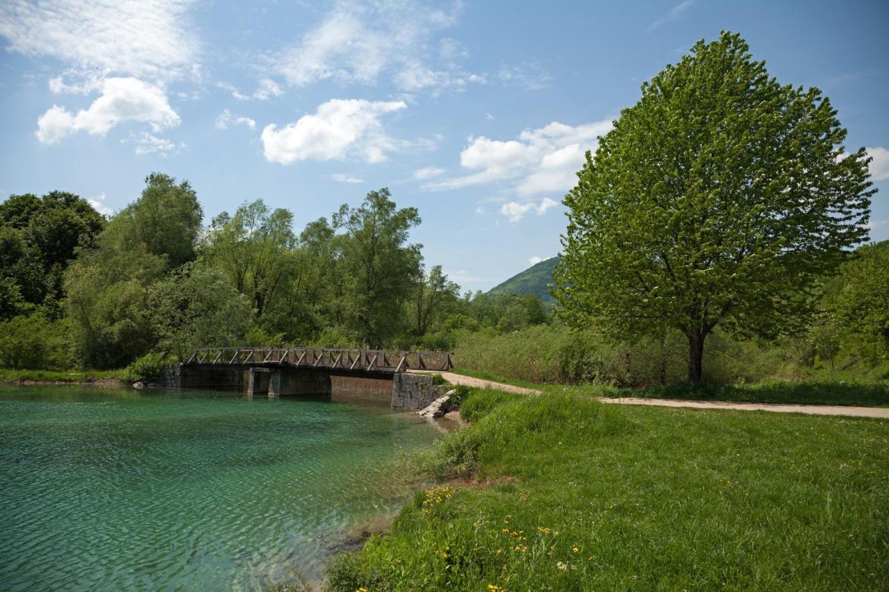 Guesthouse Zafran Smoljanac Bagian luar foto