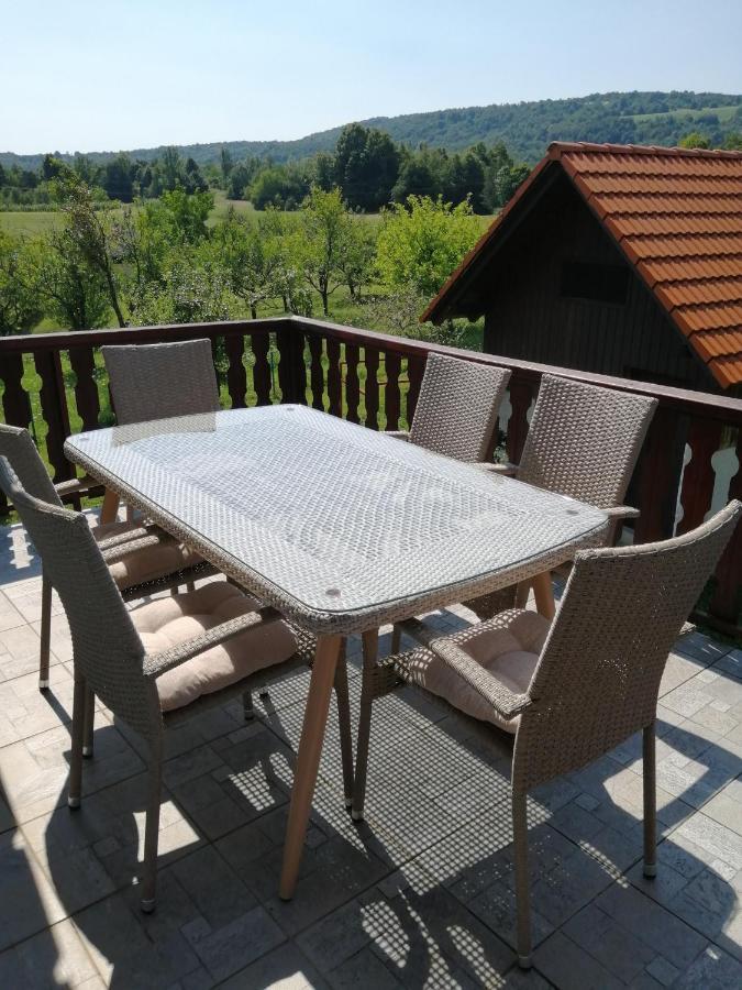 Guesthouse Zafran Smoljanac Ruang foto