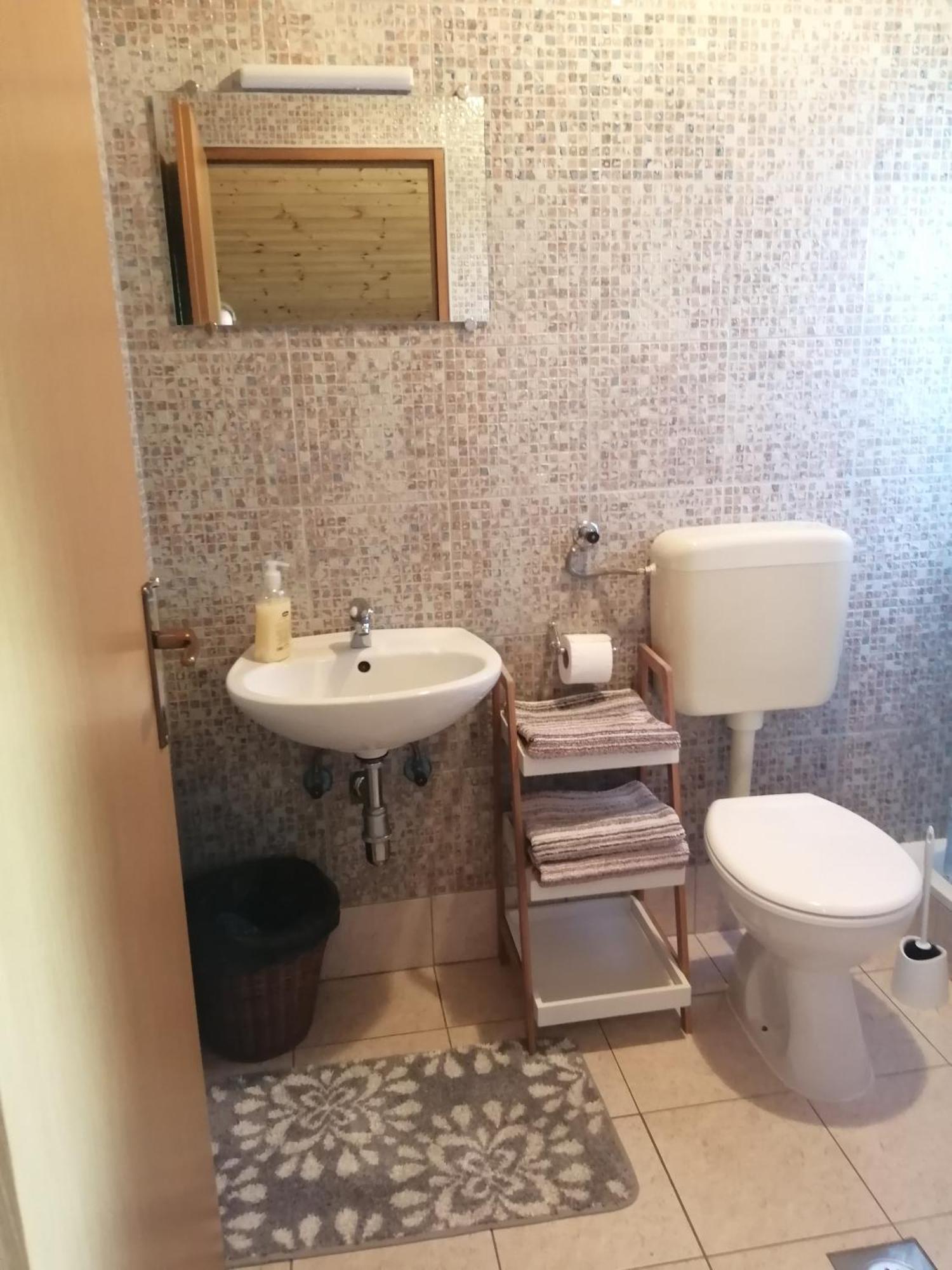 Guesthouse Zafran Smoljanac Ruang foto